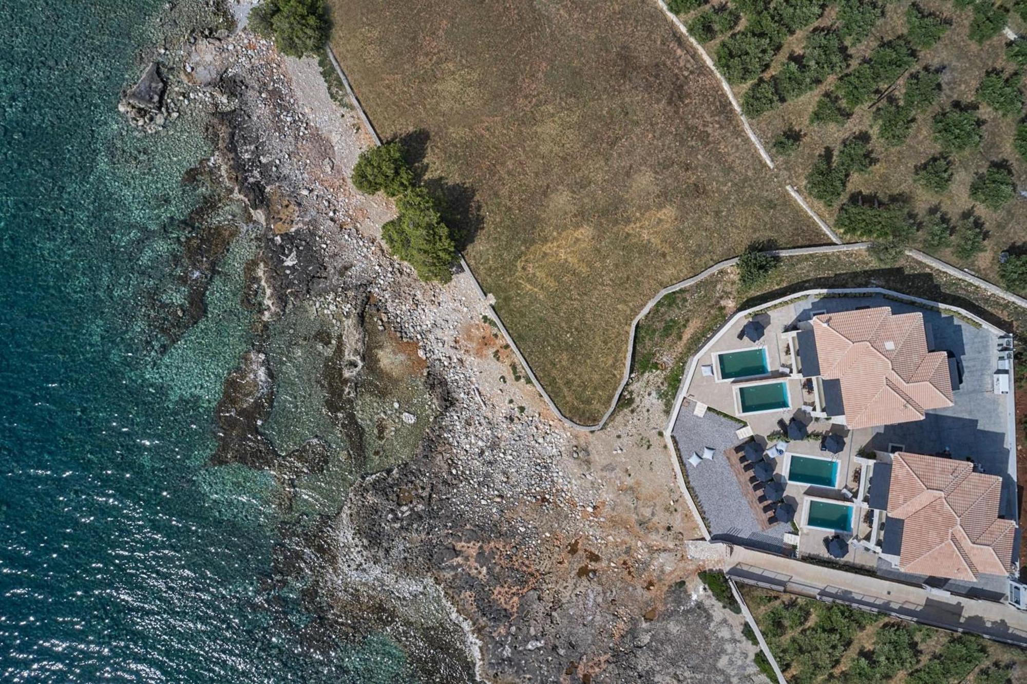 Beachfront Alassa Villas With Private Pools Kotronion  Екстериор снимка