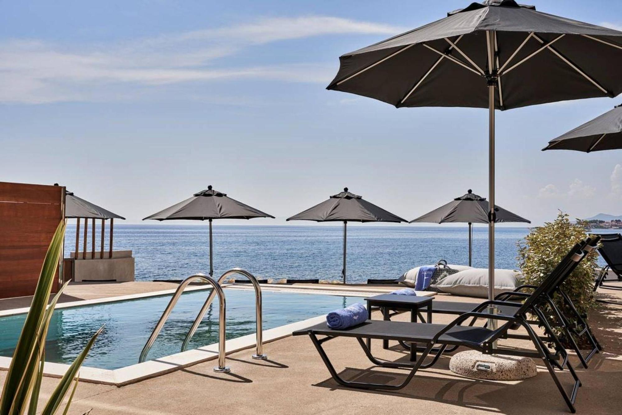 Beachfront Alassa Villas With Private Pools Kotronion  Екстериор снимка